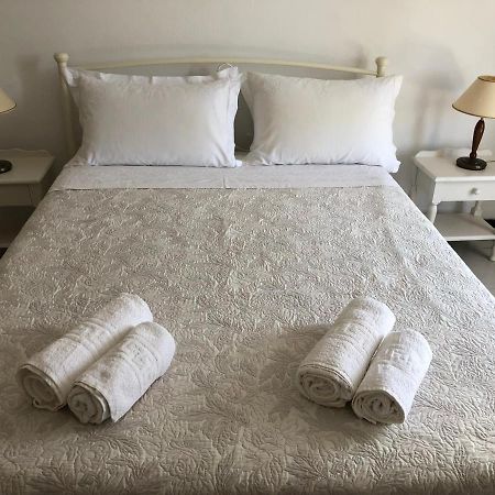 Apelati Hotel Keri ภายนอก รูปภาพ