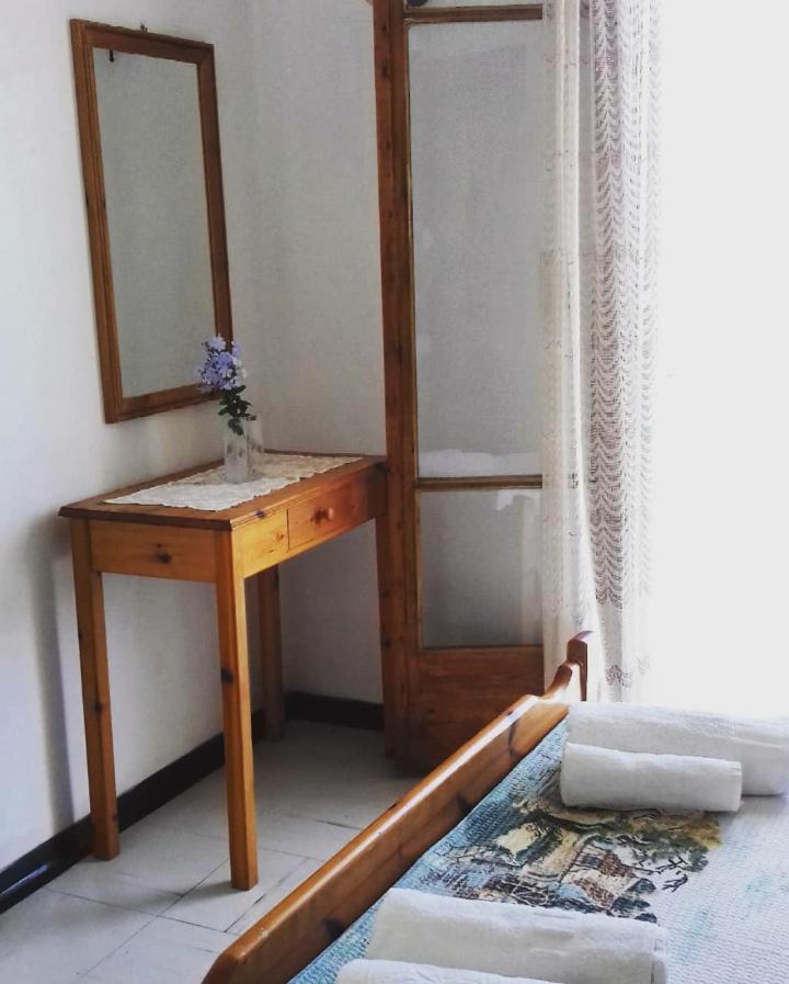 Apelati Hotel Keri ภายนอก รูปภาพ