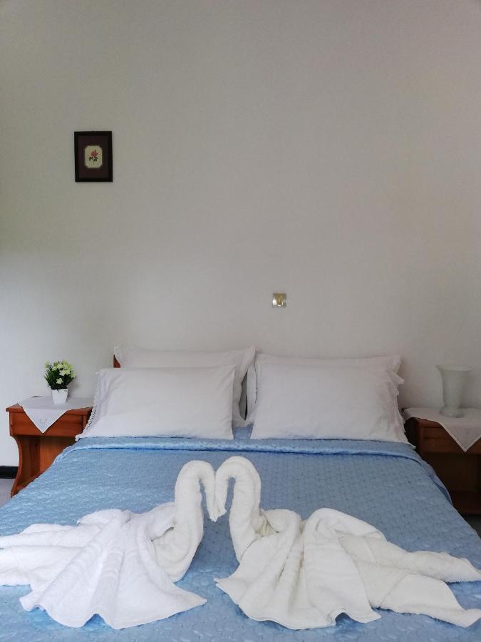 Apelati Hotel Keri ภายนอก รูปภาพ