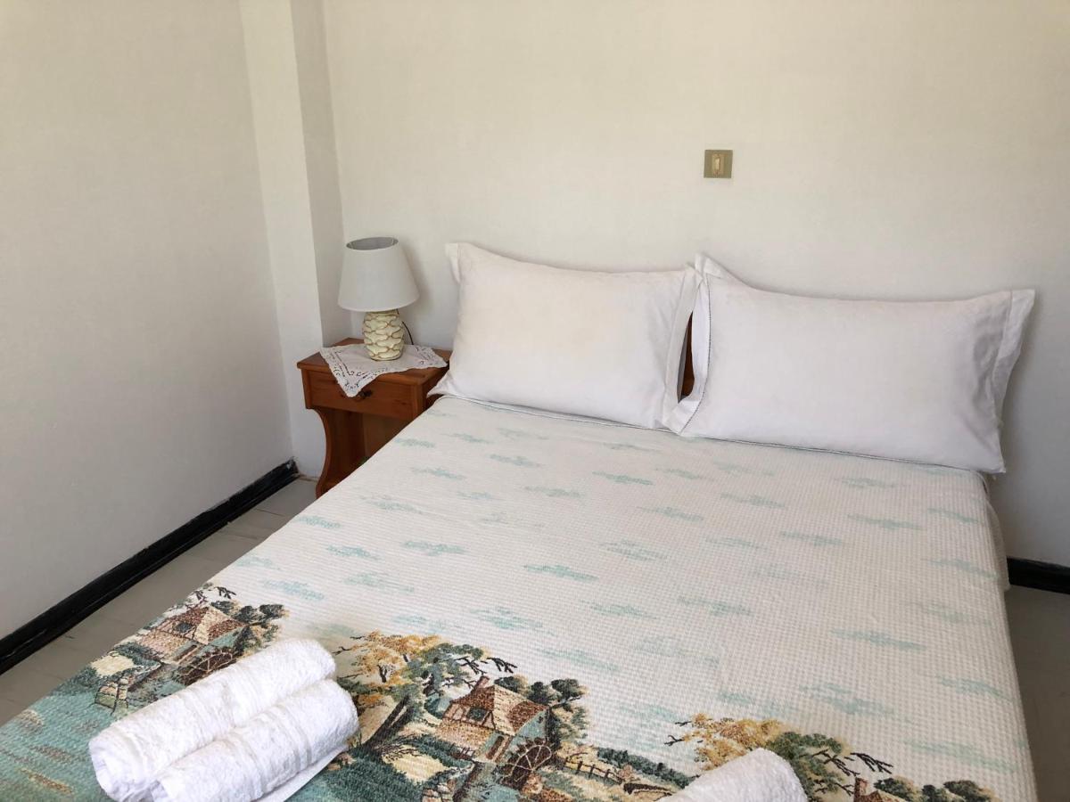 Apelati Hotel Keri ภายนอก รูปภาพ